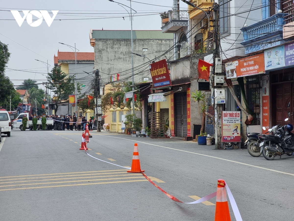 Nóng 24h: 2 vợ chồng giáo viên bị trộm đột nhập, đâm thương vong